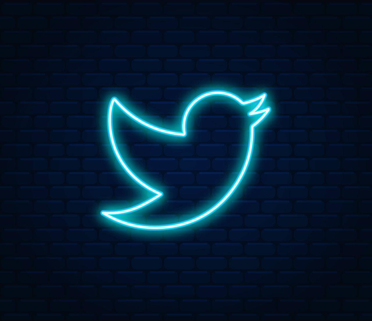 马斯克440亿美元收购推特完成交易 推特10月28日从纽交所退市（马斯克和推特ceo）