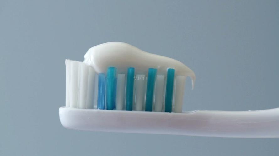 提醒：3类牙膏或有潜在致癌风险，不建议购买！您家有吗？（牙膏会致癌吗）