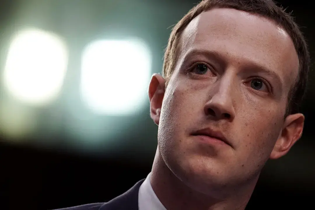 Facebook 的「万亿崩落」，是未来巨型平台的预言（Facebook总市值）